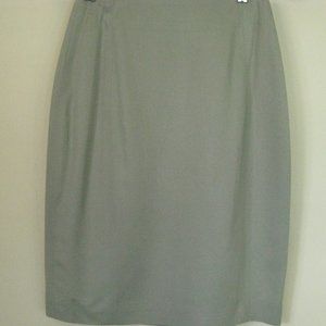 80's Straight Skirt ~~ Pencil Skirt ~~ Size 2